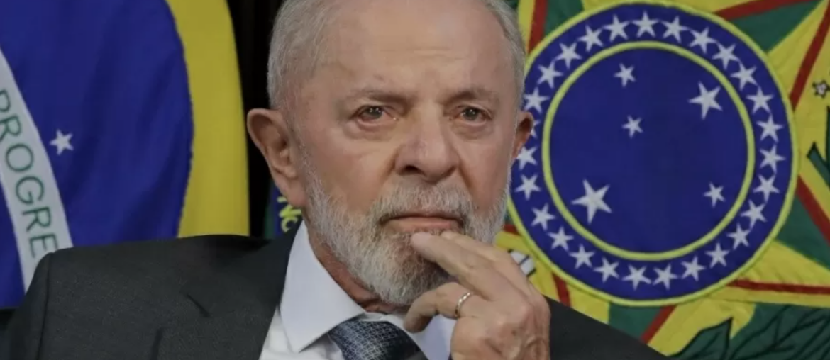 Lula passa por cirurgia